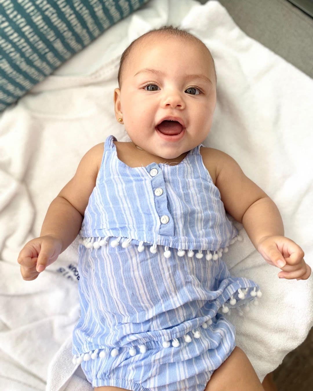 Sin duda esta nena nació con una gran estrella.