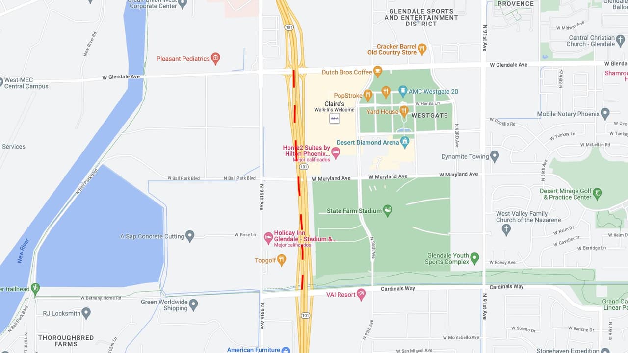 <b>Loop 101 sur</b>
<br>El Loop 101 en dirección sur (Autopista Agua Fría) se reducirá a dos carriles durante la noche entre Glendale Avenue y Cardinals Way desde las 9 p.m. hasta 5 a.m. del domingo 22 al miércoles 25 de octubre.
<br>
<br>Las rampas de acceso del Loop 101 en dirección sur en las avenidas Glendale y Maryland también cerrarán.
<br>
<br>
<b>Rutas alternas</b>
<br>Considere usar las avenidas 91 o 99 en dirección sur hasta Cardinals Way cuando las rampas estén cerradas. Para conocer las condiciones de las carreteras en tiempo real puede visitar la página del
<a href="https://www.az511.gov/" target="_blank">Departamento de Transporte de Arizona</a>, o llamar al 511.