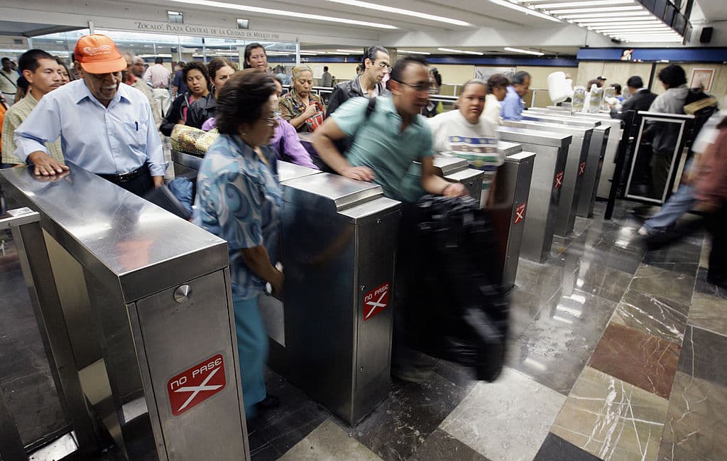 ¿Cuánto le cuesta a Ciudad de México y a sus habitantes la contingencia ambiental?