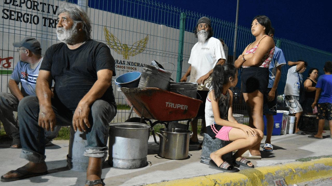 Así viven las personas en Piedras Negras la jornada por calor.