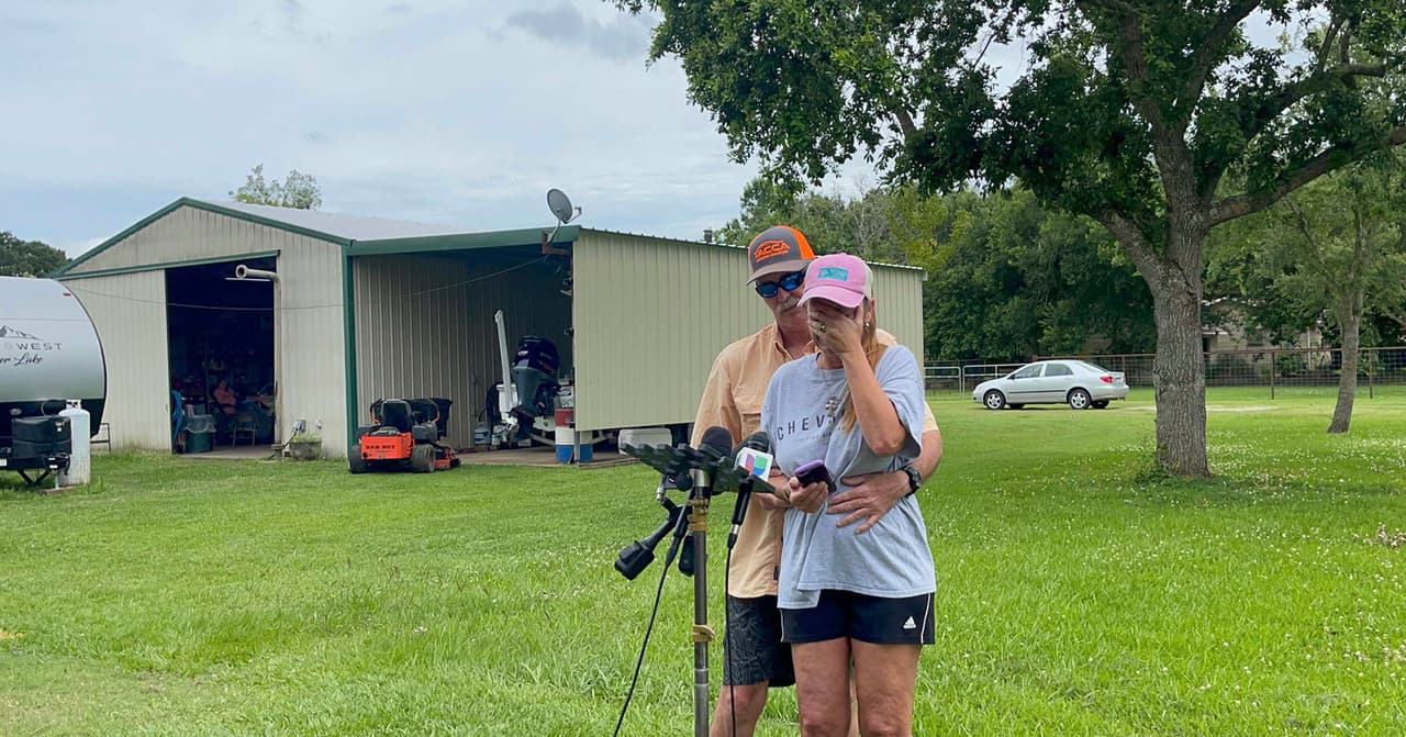 La abuela de Samuel, pidió ayuda para encontrar también a la novia del padre del niño, a quien considera relacionada al caso.