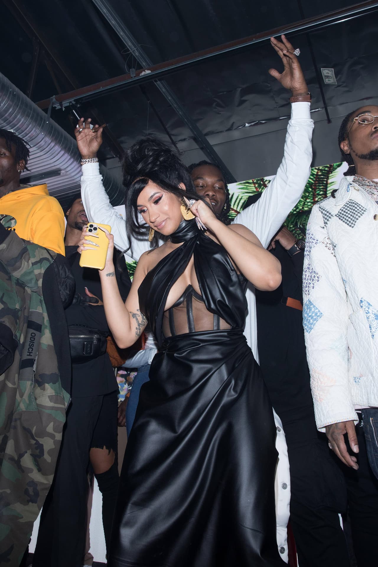 El matrimonio partió temprano hacia otro lugar, donde continuaron la celebración.