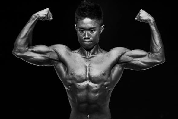 Esculpen sus cuerpos a base de ejercicio intenso y consumo de químicos. Su meta: lucir lo más marcado posible.