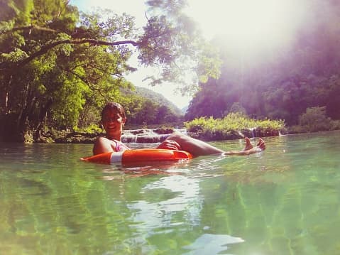 Inicia la temporada de tubing en el río Comal 