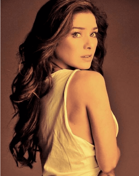 Seguramente te unes a nosotros para felicitar a Mimi Morales y su súper trabajo en la novela.