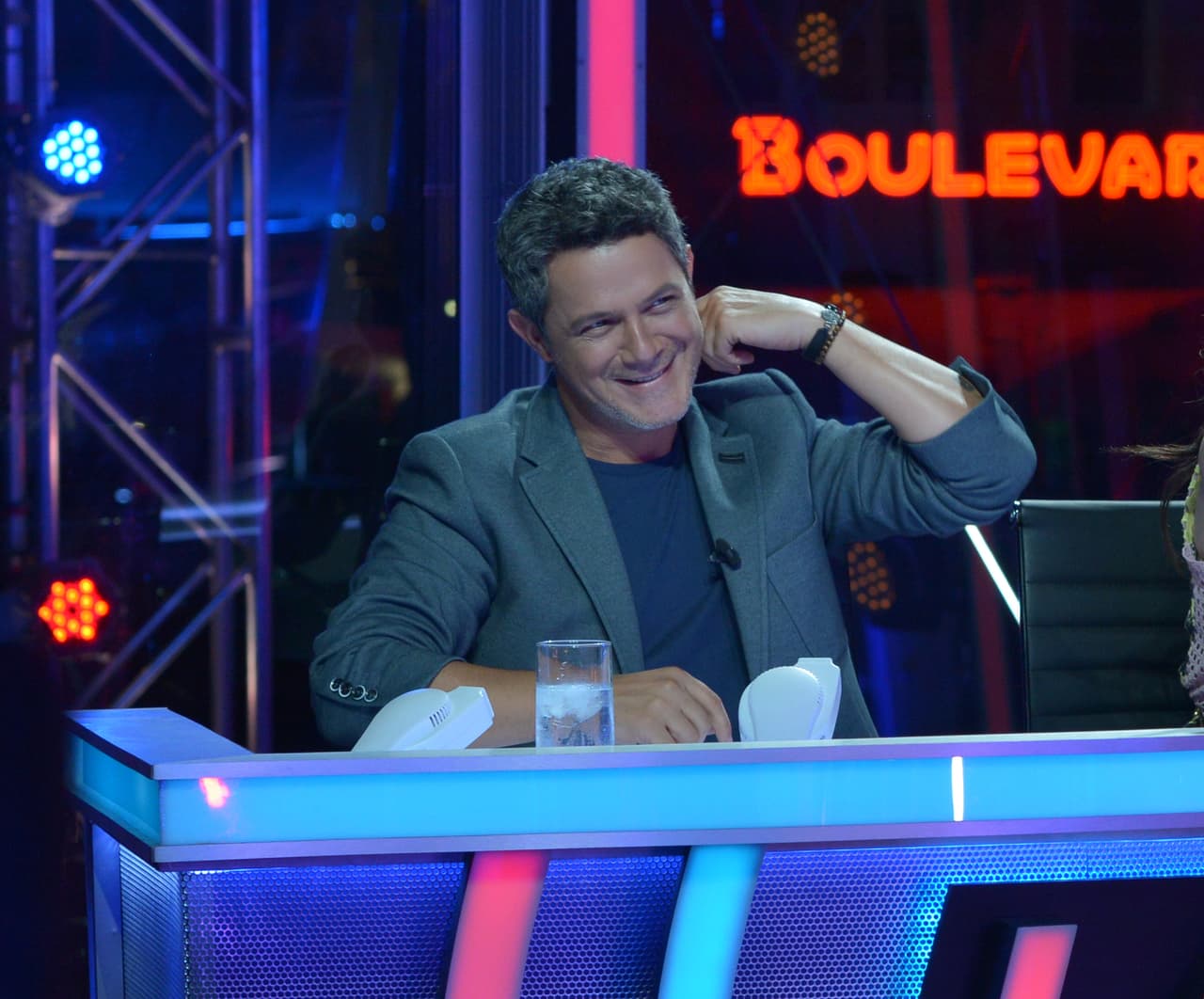 A muchos asustan estas caras. Sin duda, es el juez más exigente de la competencia. Aunque lo intente, su cara nos lo dice todo.