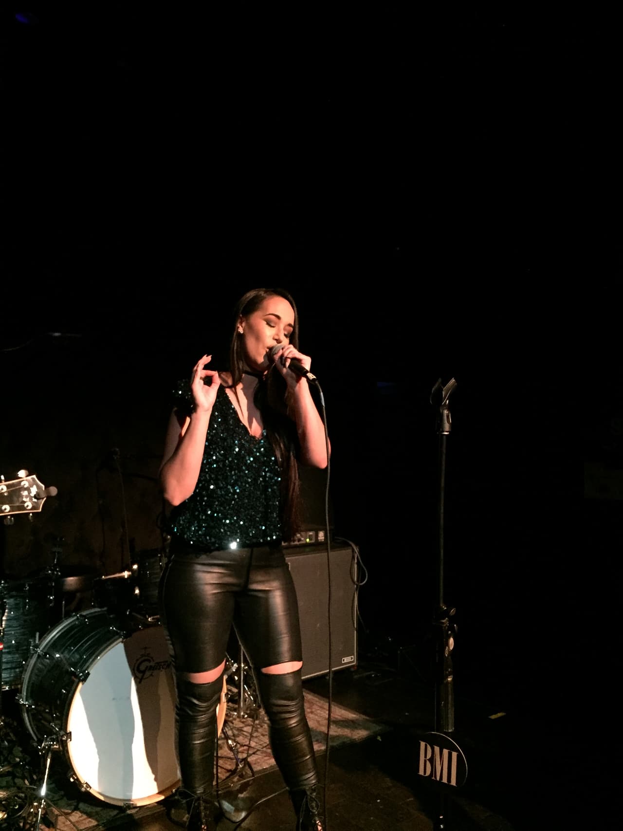 Victoria 'La Mala' Ortiz en el showcase de BMI Latin.