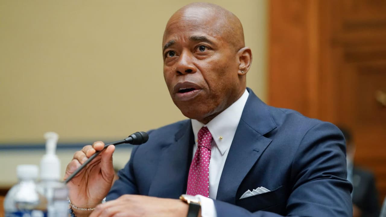 Alcalde Adams acudirá a Puerto Rico como parte de equipos de ayuda tras paso de huracán Fiona 