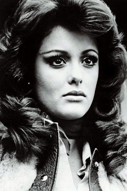 <b>Lucía Méndez </b>
<br>Gracias a su talento, Lucía se convirtió en una diva de las telenovelas mexicanas. También ha incursionado en el séptimo arte, el teatro y la música.