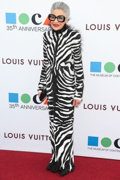 El 35 de aniversario del Museo Contemporáneo de Los Ángeles MOCA reunió a las celebridades más excéntricas de la ciudad y aquí te traemos las fotos. Joy Venturini Bianchi, la famosa fashionista de alta costura.