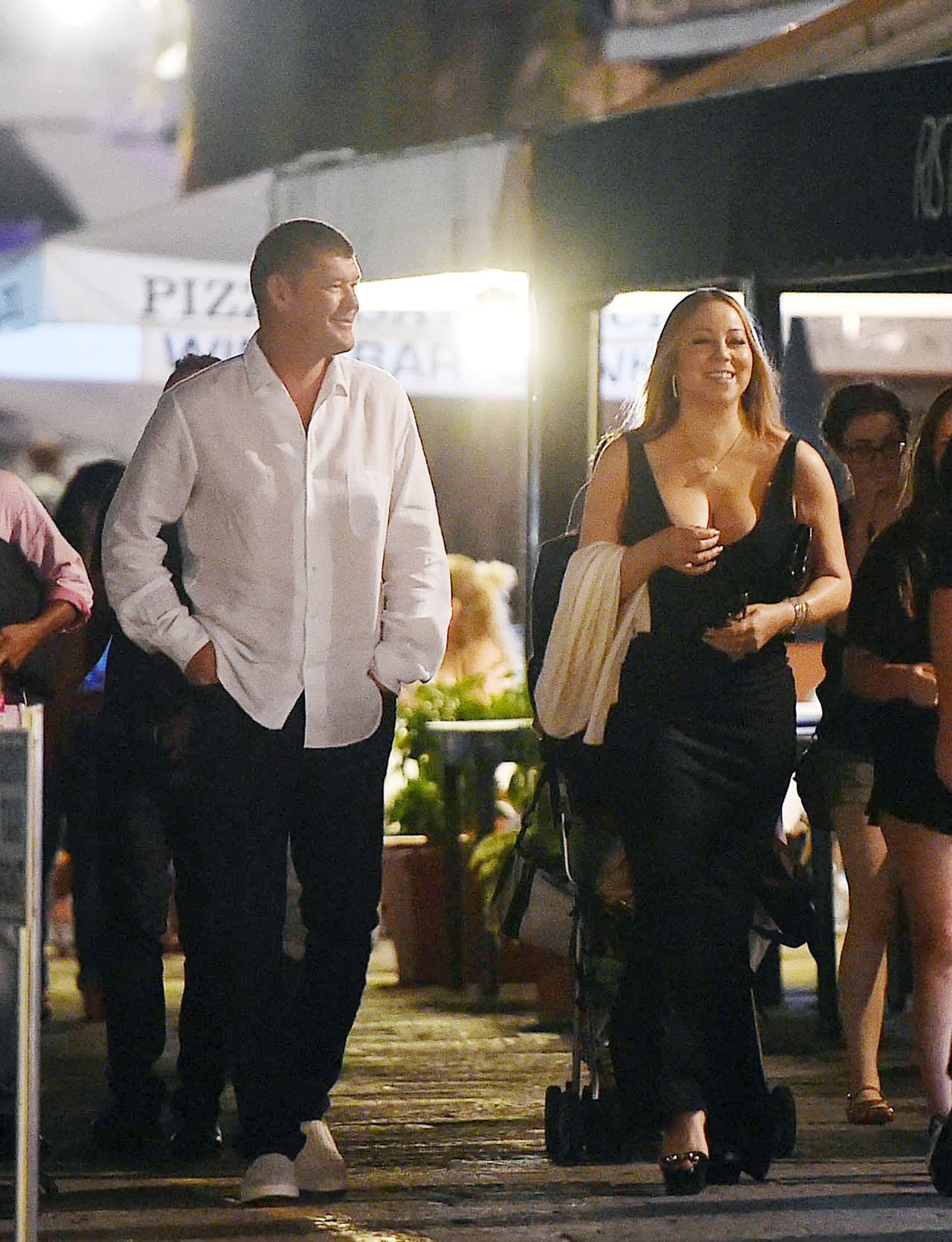 Lo cierto es con la consolidación de este compromiso, la pareja se convertirá en una de las más millonarias de todo el mundo.