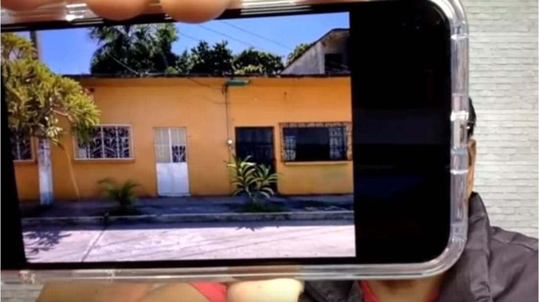 El también periodista mostró 
<b>la supuesta propiedad donde vive el ‘Divo de Juárez’,</b> y donde aparentemente no le gusta ser molestado.