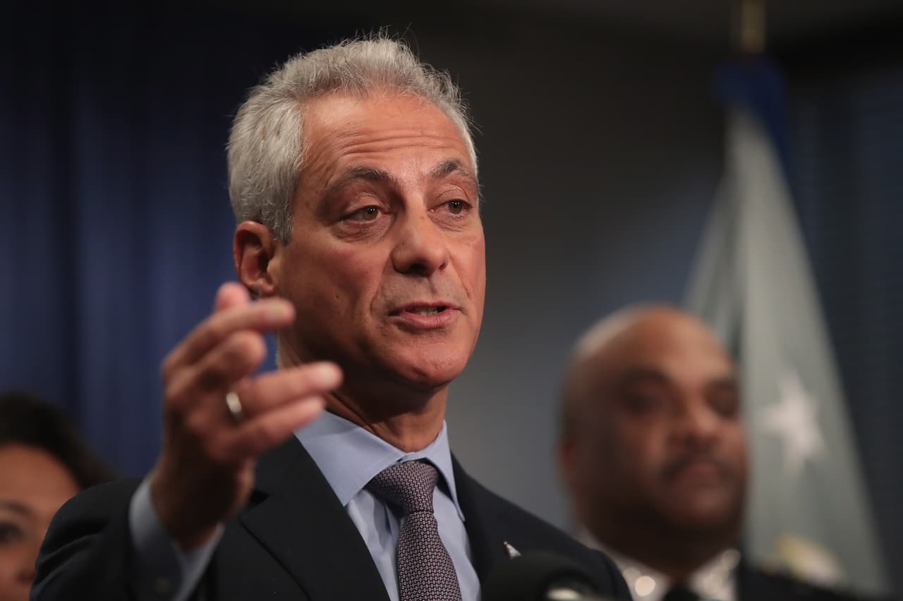 Chicago no puede ser una ciudad santuario mientras el alcalde ataca las escuelas públicas