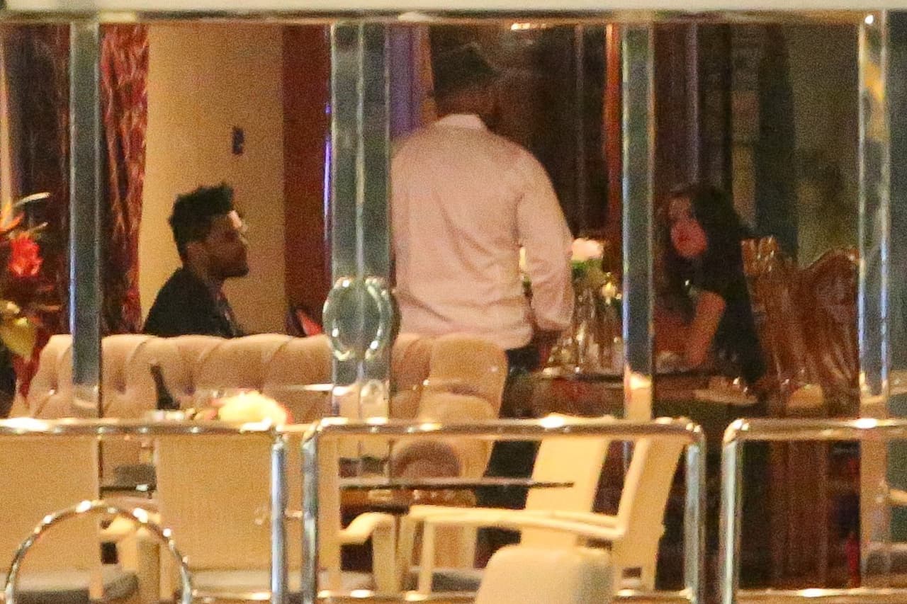 Selena Gomez y The Weeknd tuvieron una noche romántica en un yate para celebrar el Día de San Valentín.