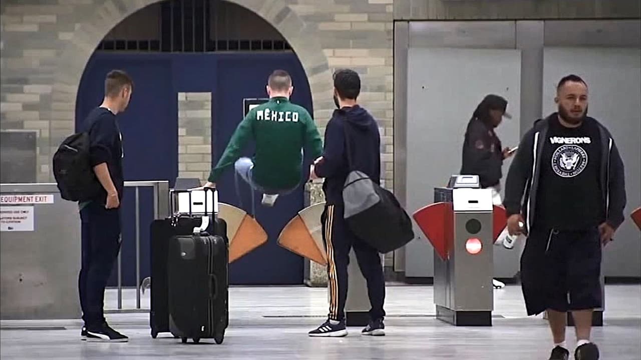 El BART elige un nuevo modelo de puertas para su plan contra la evasión de tarifas