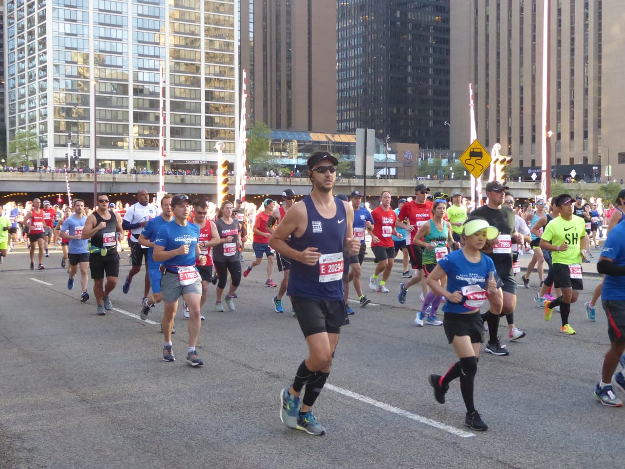 Como se hace año con año, desde la noche anterior hubo zonas prohibidas para estacionarse durante toda la ruta.