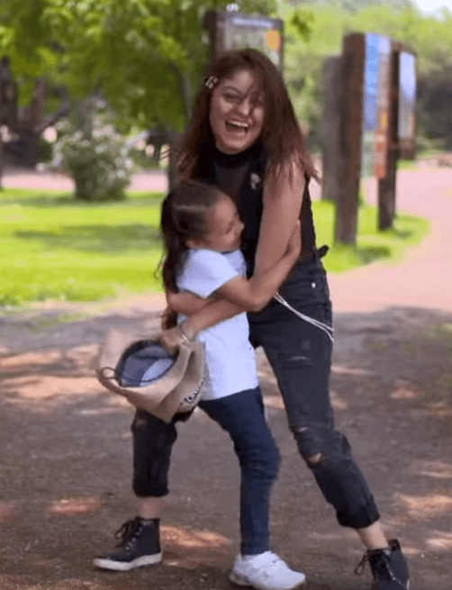 Además de convivir con los animales que habitan en el lugar, las dos aprovecharon para platicar y hacer una que otra confesión.
