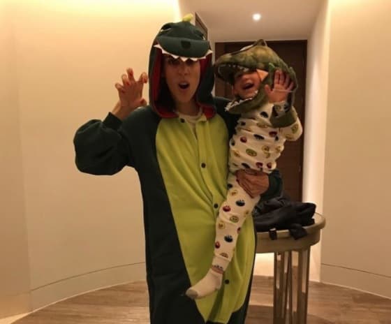 "Todos los días me sorprende con algo, 
<b>me muero de amor por él</b>. Cada vez que me separo de él es un sufrimiento", refirió la esposa de Leonardo de Lozanne.