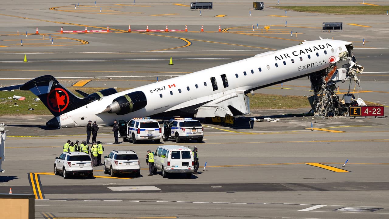 Camión implicado en mortal accidente en LaGuardia no contaba con sistema de alerta: NTSB