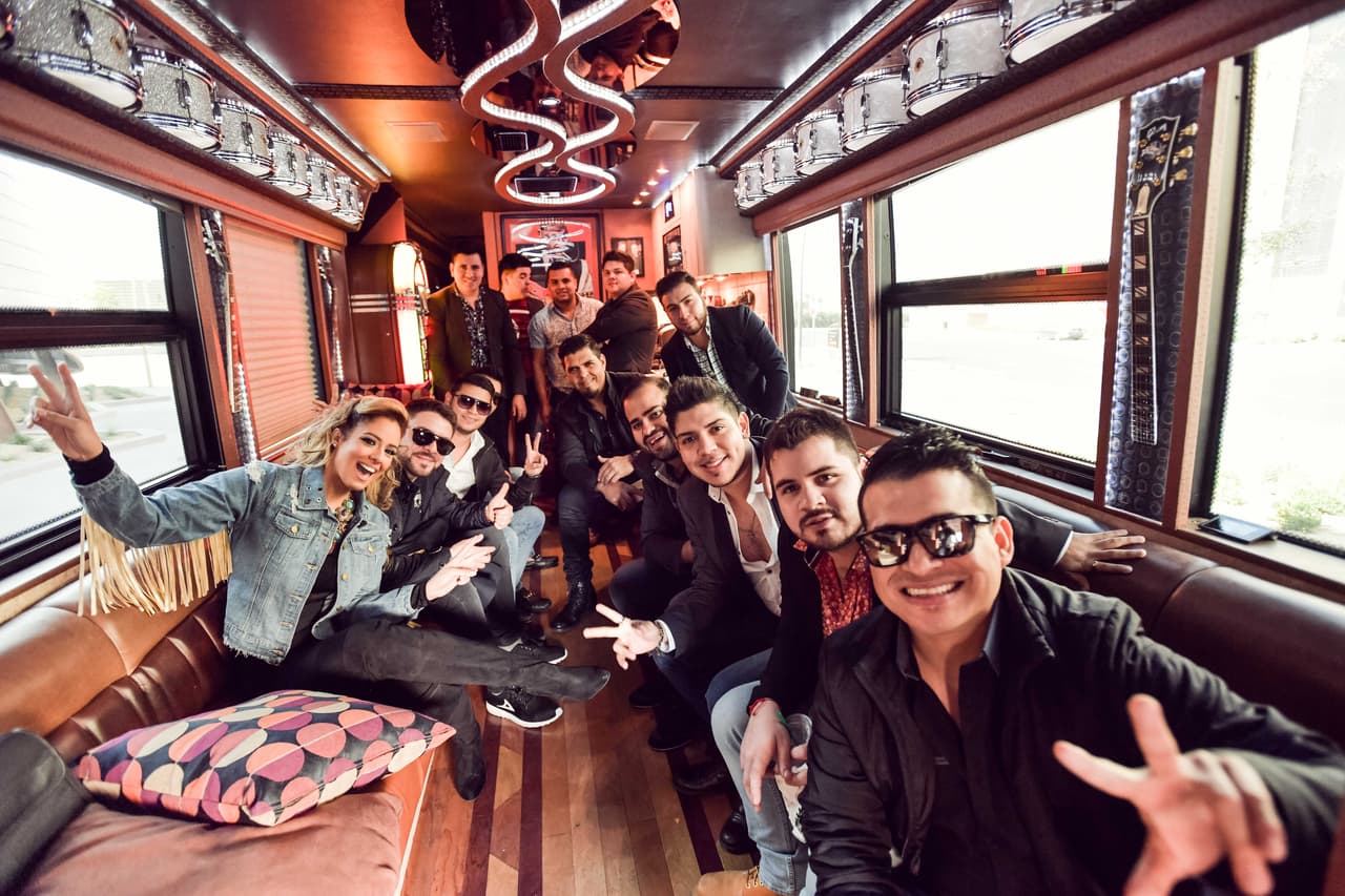 En nuestro día 2, previo a Latin GRAMMY, Los Recoditos hicieron de las suyas en Las Vegas y Aleyda Ortíz se les unió a esta aventura.