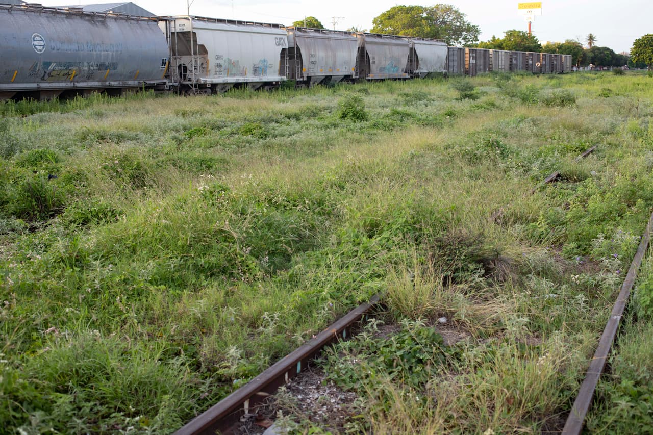 En Arriaga, Chiapas, hay una calma total en las vías del tren, donde antes la presencia migrante era notable.
<br>