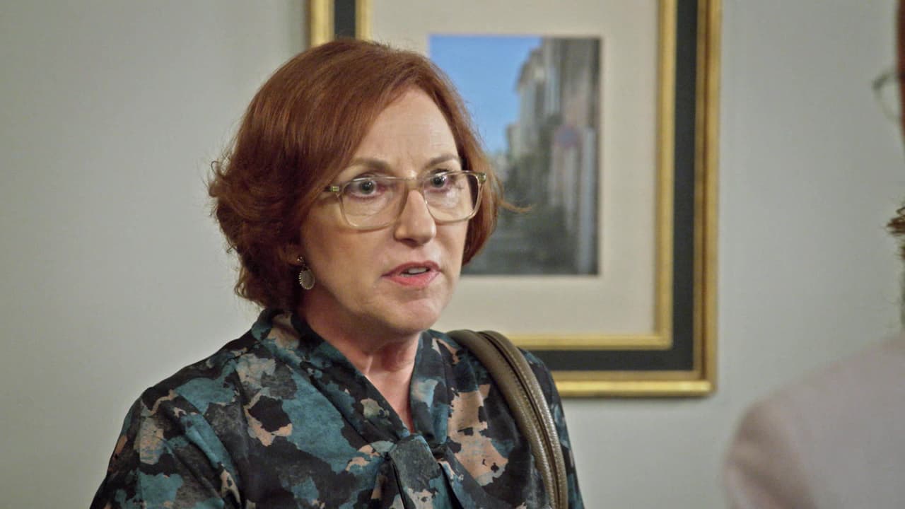 Cada que puede muestra su orgullo y superioridad, además de que le encanta demostrar que tiene la razón.