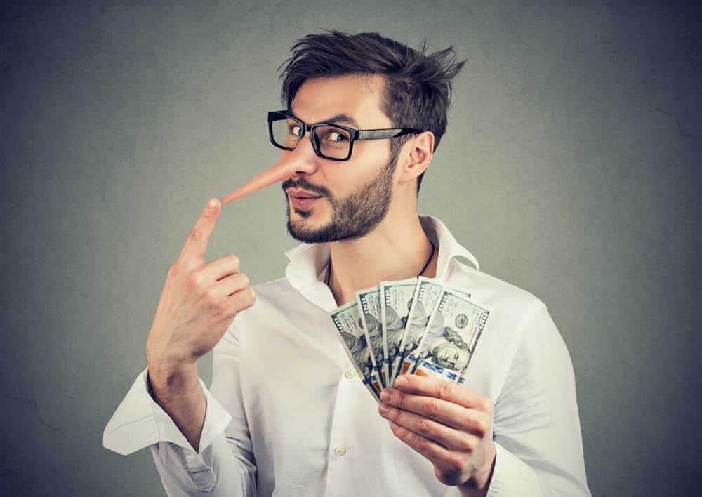 Será un año fructífero en términos económicos, aunque con negocios arriesgados así que ten cuidado para no dejarte envolver por gente tramposa. Como sabes, el tigre hace que haya clima de inestabilidad a tu alrededor, así que todo el tiempo mantén la cordura, compostura y el buen juicio para que pase lo que pase salgas airosamente.
<br>