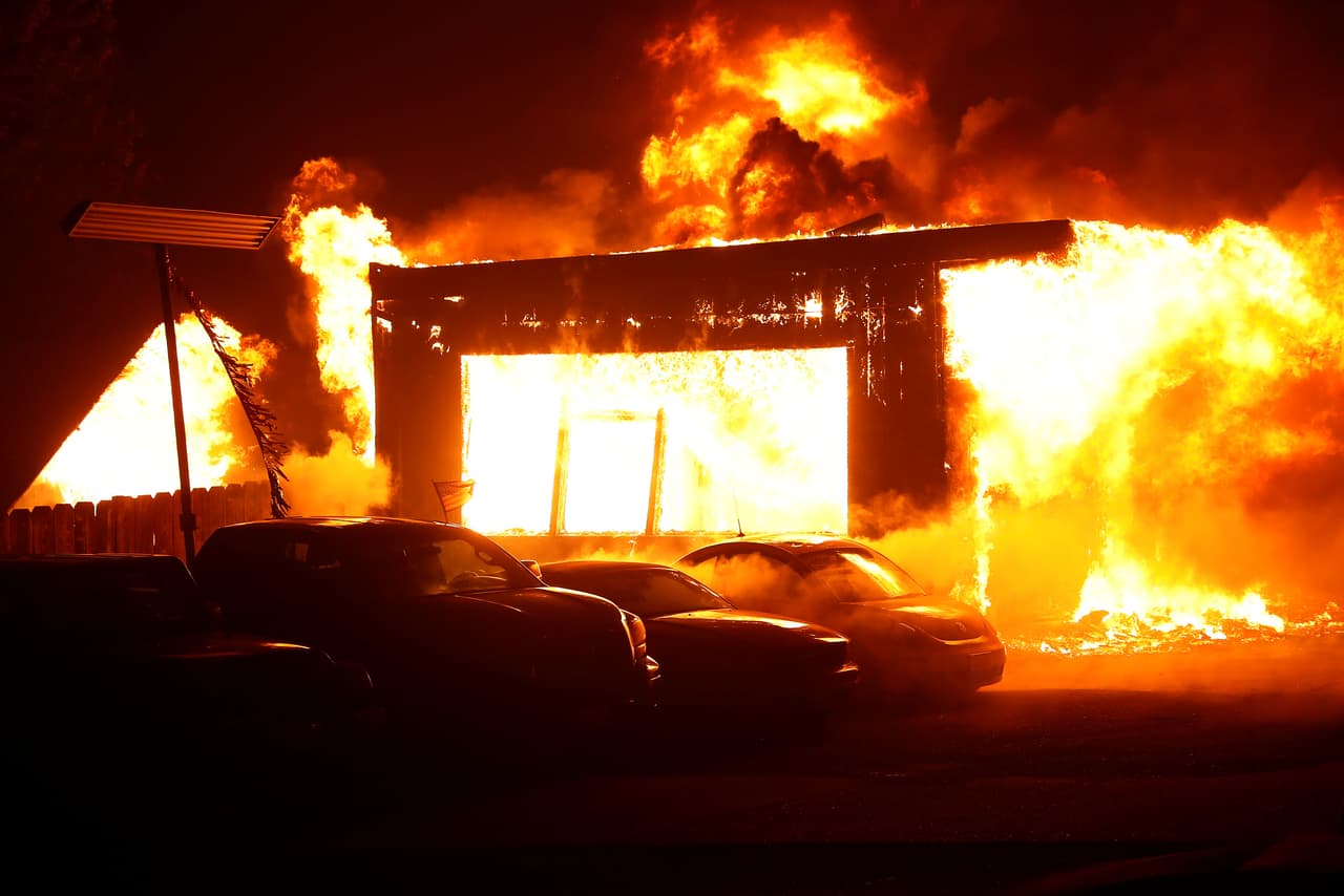 El alcance de la destrucción es aún desconocido, ya que los bomberos no han podido acceder a la población de Paradise para evaluar los daños, dijo el jueves el Jefe del Batallón de Bomberos del Condado de Butte, Bill Reid, a los periodistas.