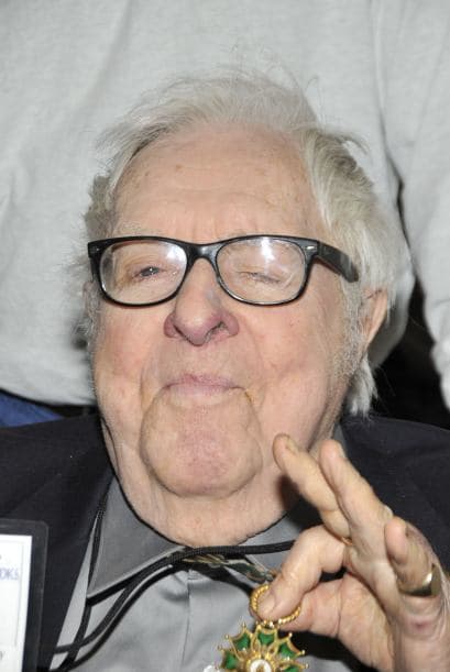 5 de mayo. Ray Bradbury, 91 años de edad. Escritor de ciencia ficción, autor de "Fahrenheit 451".