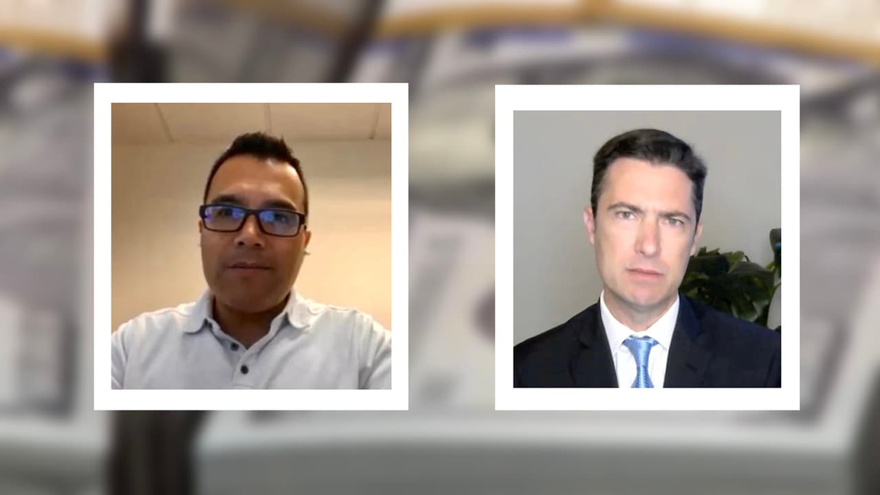 “La probabilidad de entrar en una recesión se ha vuelto todavía más alta, ya se publicaron los primeros resultados del Producto Interno Bruto de EEUU y efectivamente la economía se contrajo 1.4%, así que para entrar en una recesión oficialmente solo necesitamos un trimestre más con retracción y estaremos oficialmente en una”, considera el economista Daniel Yáñez.