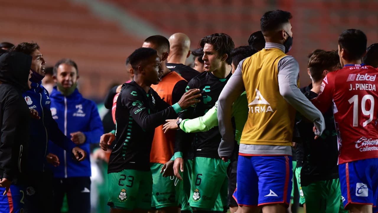 Santos y San Luis fijan su postura ante acusación de racismo