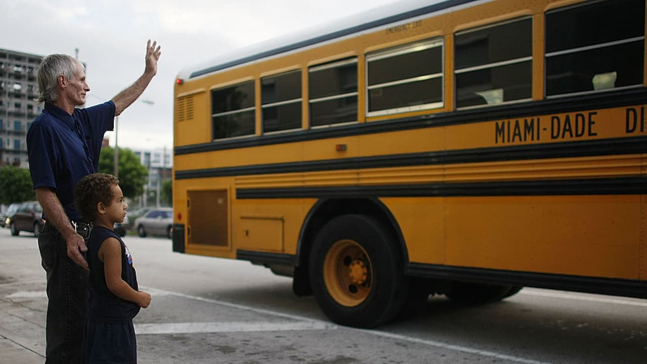 Maestros de Florida proponen horarios escalonados en las escuelas públicas debido al coronavirus 