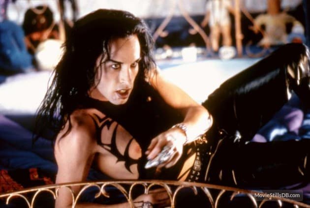 También en proyectos como 'Bride of Chucky' en 1998.