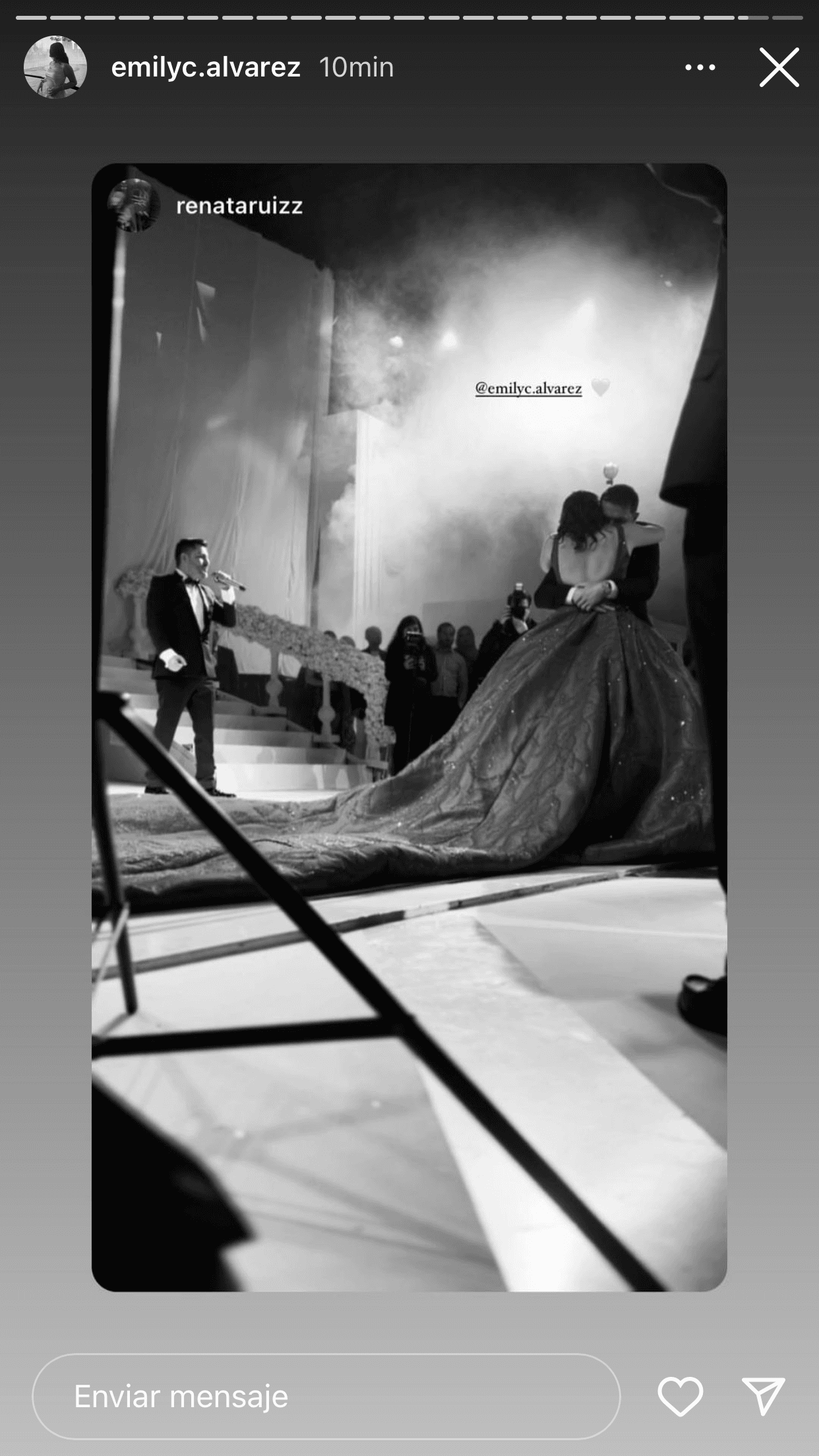 De acuerdo con el diario Reforma, después de la misa se celebró una gran fiesta en el rancho del boxeador.
<br>