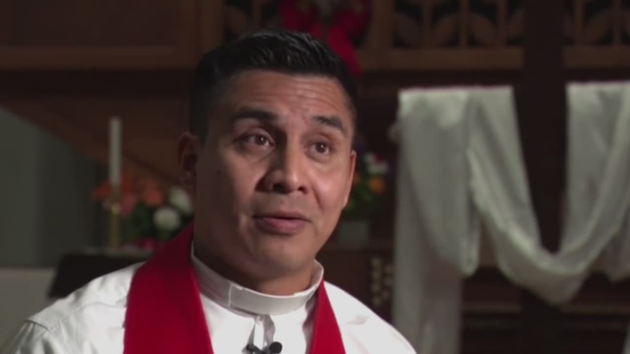 Pastor denuncia operativo de ICE en iglesia de North Hills que dejó impactados a feligreses