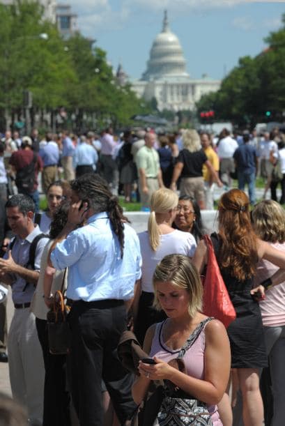 QUIENES RESIDEN EN WASHINGTON, D.C.- Washasington D.C. actualmente ocupa el primer lugar de la metrópoli en EU con los mejores salarios en todo el país. Esto aplica para ambos sexos.