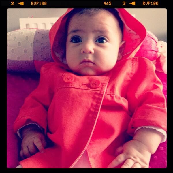 Mira más fotos de la encantadora familia de la actriz, con "Mini Jacky" de bebé.