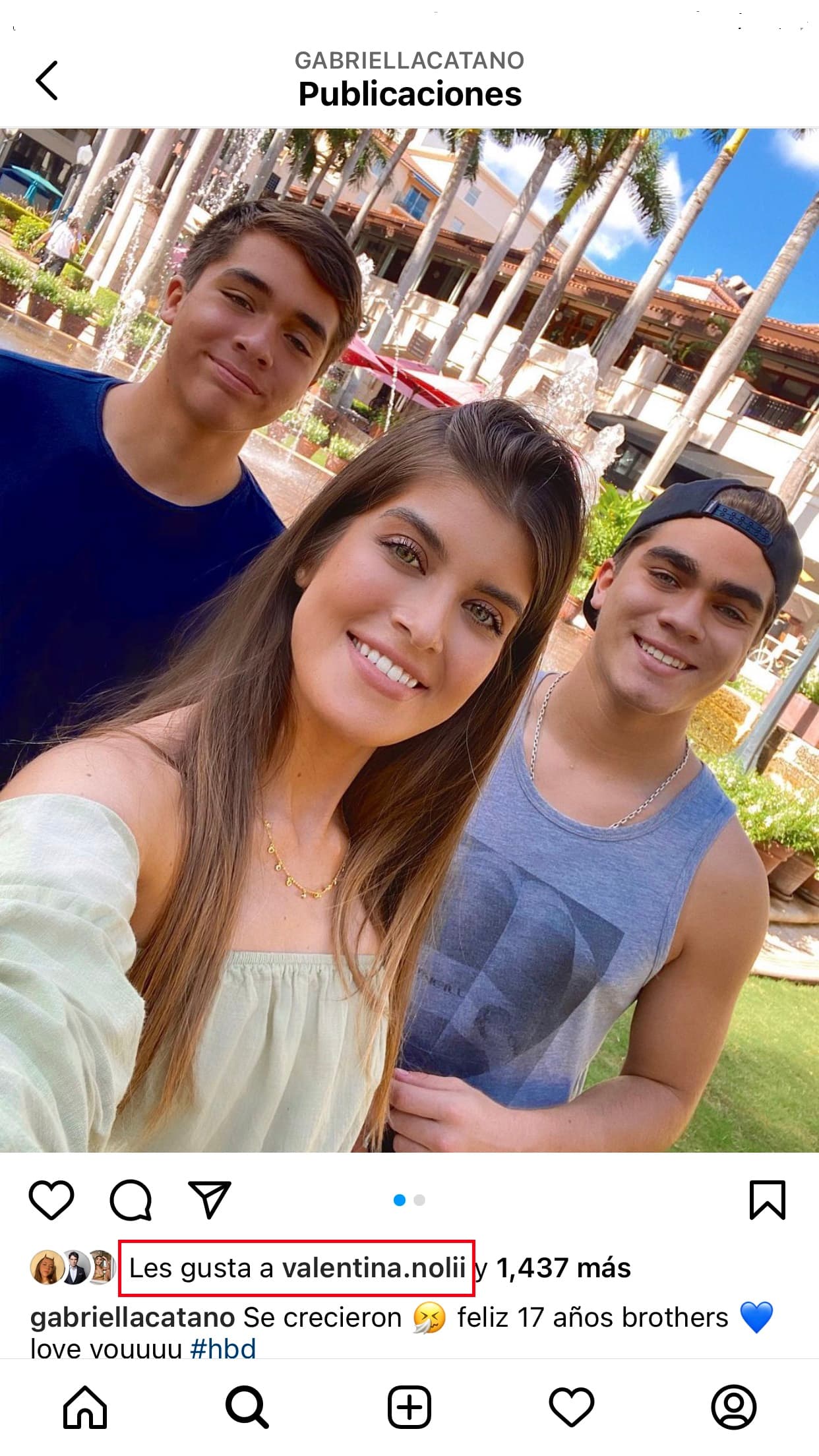 Sin embargo, la joven sí se hizo presente en la foto al darle 'me gusta' a la imagen. Ambas chicas se siguen en Instagram. Curiosamente, también Jorge Salinas le dio 'like'. 
<br>