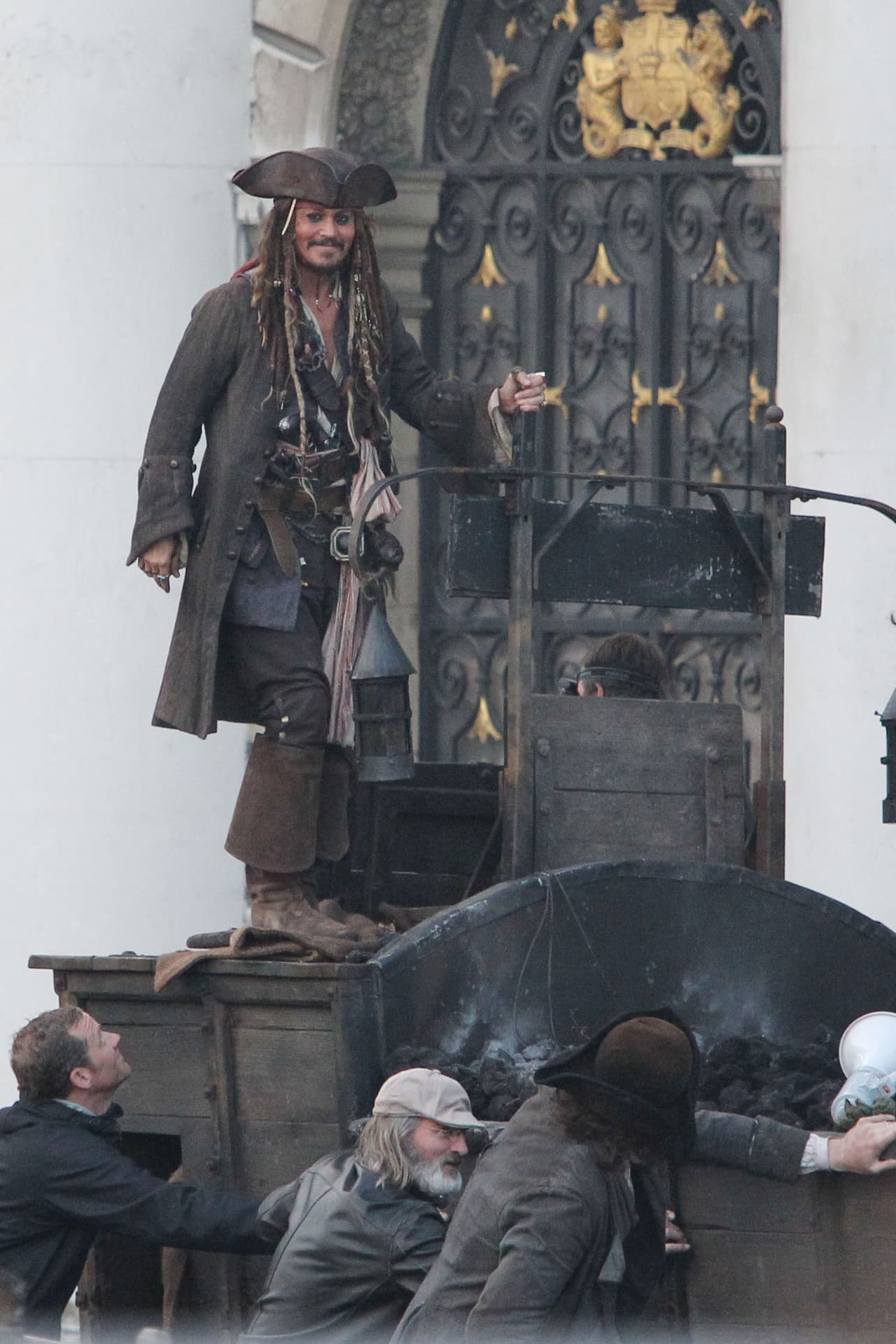 Aunque su trabajo en 'Pirates of the Caribbean' le valió una nominación como mejor actor en el 2014, a Johnny Depp no le fue muy bien con la secuela, que esta vez lo arrastró a competir entre los peores.
