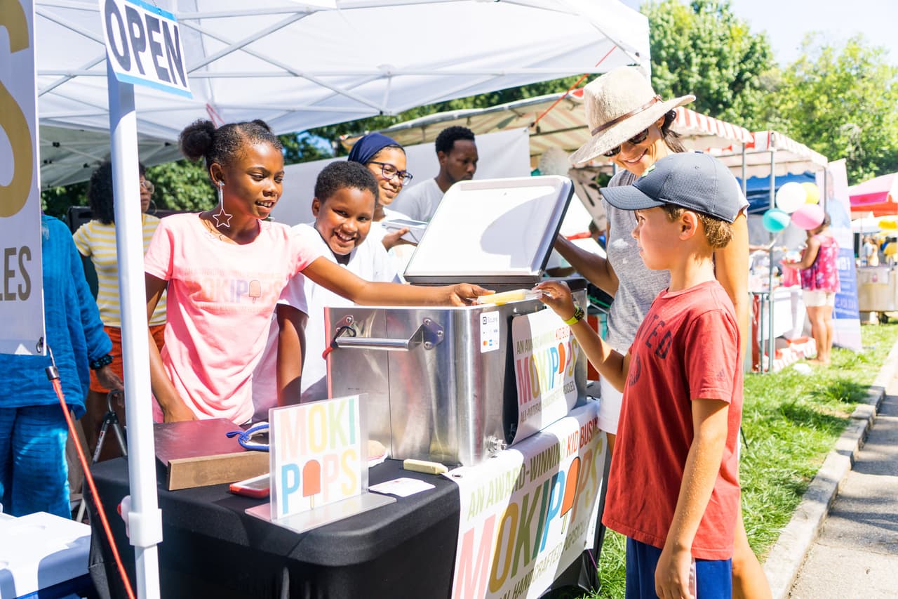 <b><a href="https://www.atlantaicecreamfestival.com/">Atlanta ICE Cream Festival (23 de julio)</a></b>. Ven y relájate en Piedmont Park con vendedores de helados (incluidos artesanos locales y favoritos nacionales) y música en vivo.