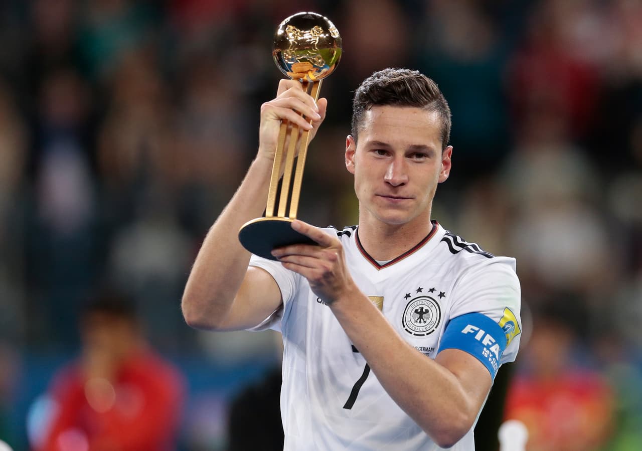 El otro que suena para salir del PSG es el alemán Julian Draxler, que podría llegar a equipos de Inglaterra o Italia.