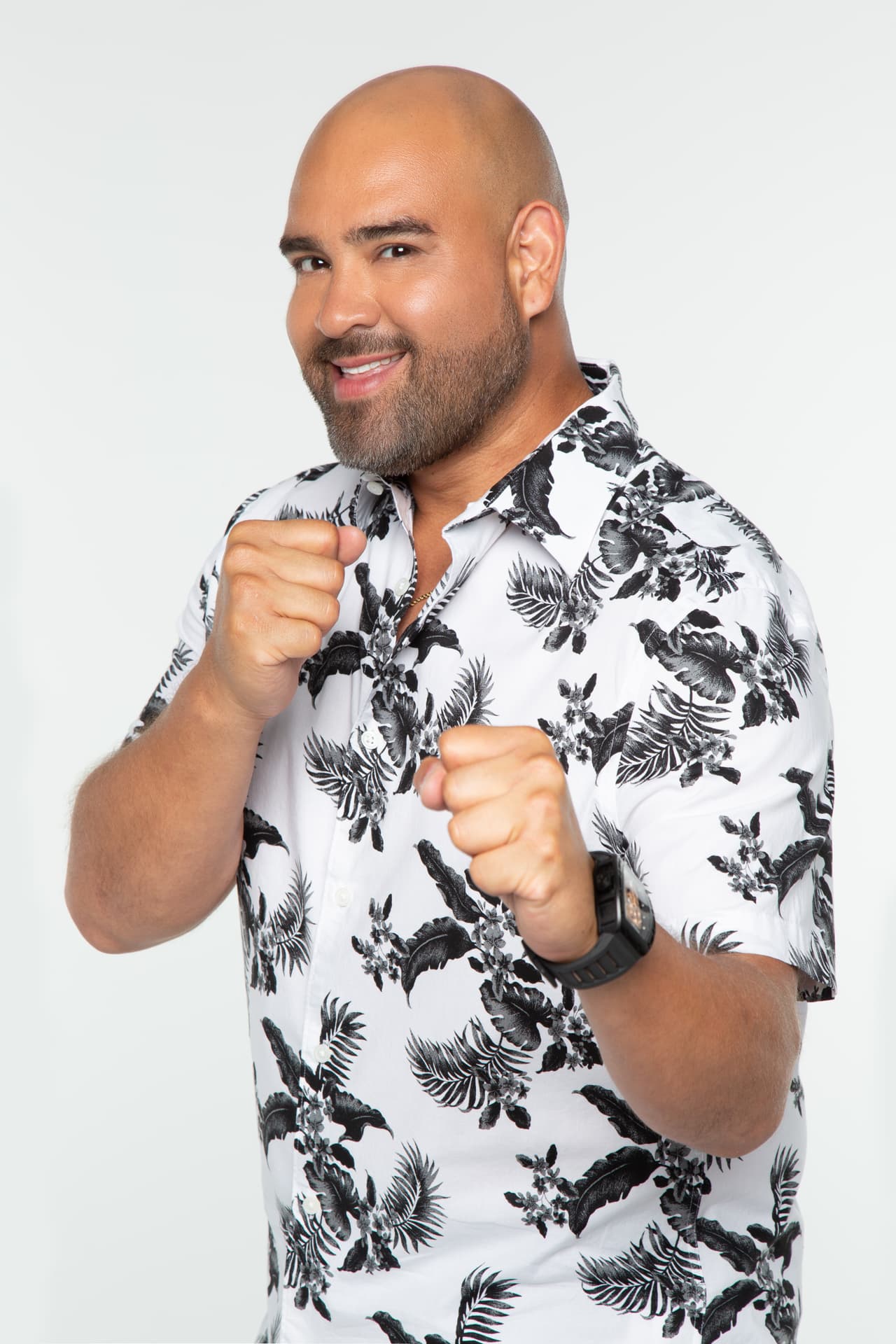 <a href="https://www.univision.com/radio/el-bueno-la-mala-y-el-feo/la-ojera-tiene-ojera-el-pelon-reconoce-el-problema-en-sus-ojos-y-luego-no-aguanta-la-sugerencia-de-carla-video" target="_blank">El Pelón</a> siempre anda listo para defenderse ante las ofensivas de El Feo o de Carlita.