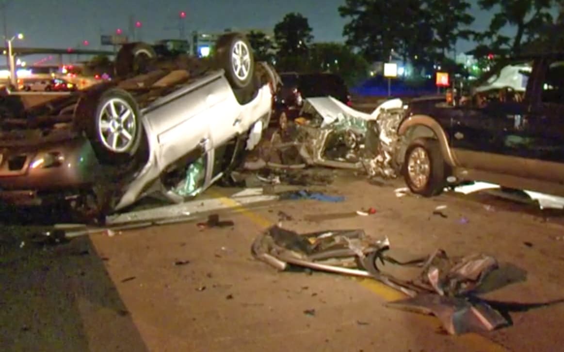 Un hombre y dos niños mueren en un accidente de tráfico en Houston