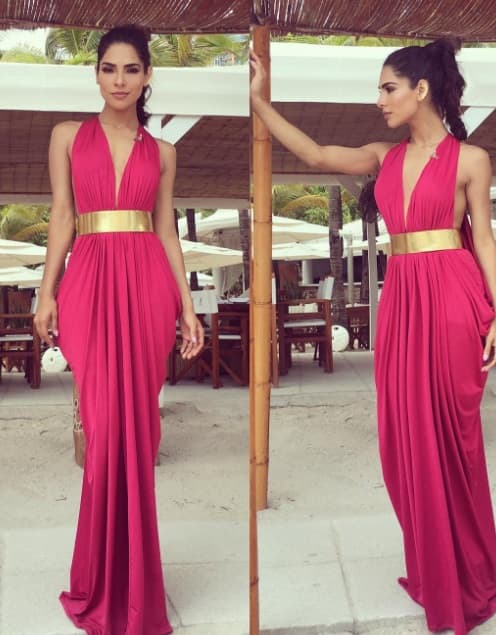 Vestidos de todos los cortes, colores y modelos son presumidos con estas fotos.