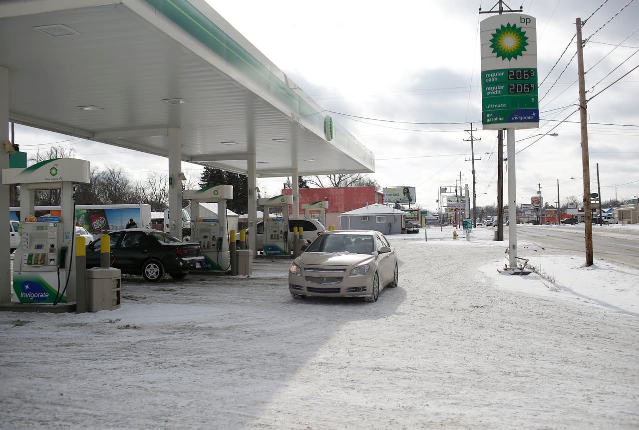 <b>10. Michigan.</b>
<br>De acuerdo con la AAA, el costo promedio del galón de gasolina es de $5.21.
<br>