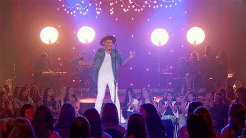 Entre tantas lágrimas que no se nos olvide sonreír. Aquí te dejamos unos cuantos GIFs that will make your day a bit brighter.