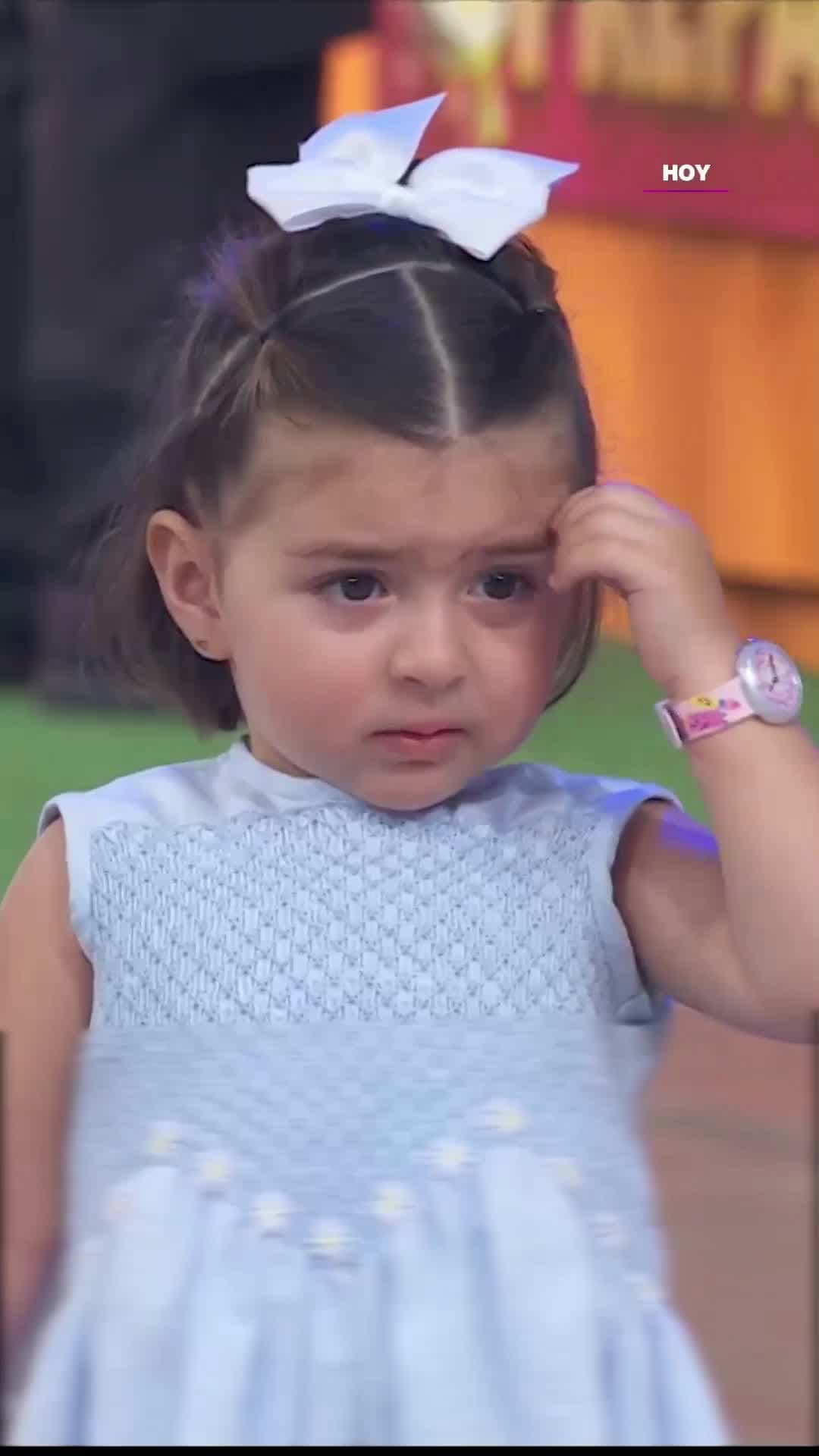¡Victoria Stanley NO lo PUEDE CREER! Así REACCIONÓ al ver a sus papás, Paul y Joely, en el piso