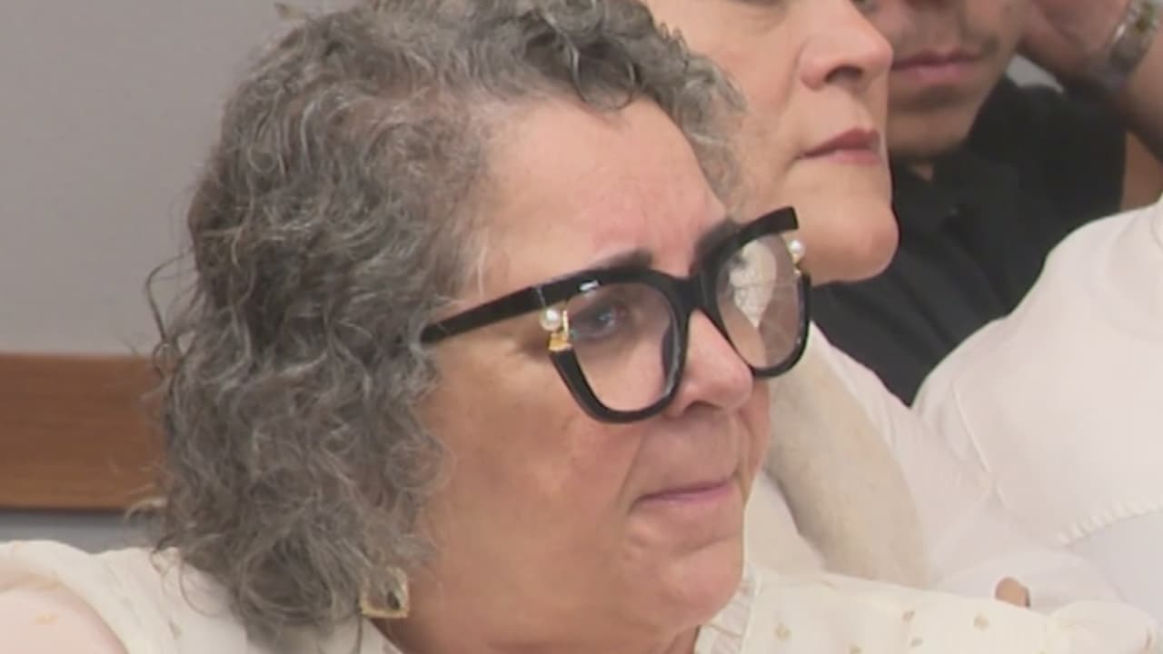 Nueva audiencia en el caso de Vivian Hernández, acusada tras confrontación con policía de Sweetwater