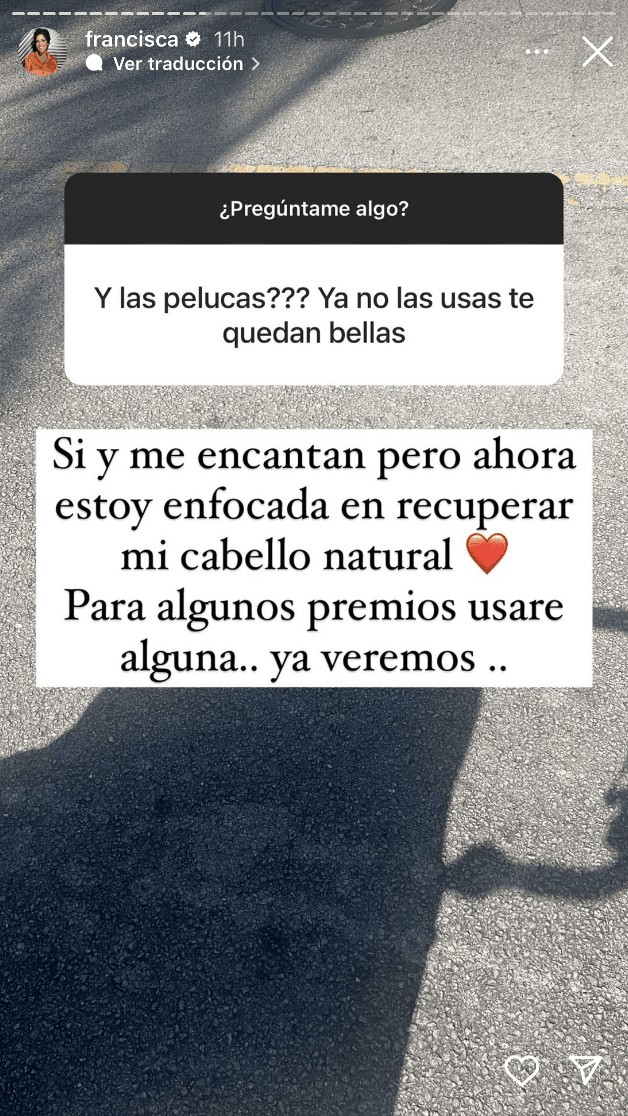 "Me encantan, pero ahora estoy enfocada en recuperar mi cabello natural. 
<b>Para algunos premios usaré algunas</b>… ya veremos", advirtió. 
<br>