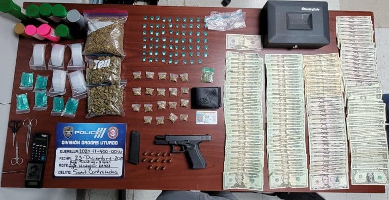 Arrestan a dos hombres mediante orden de allanamiento en Utuado